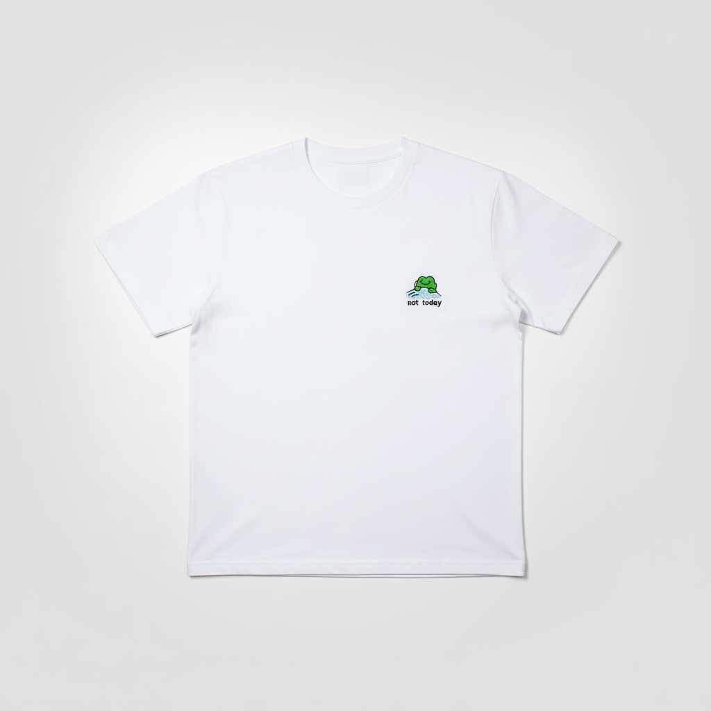 Camiseta blanca abierta con bordado Not Today