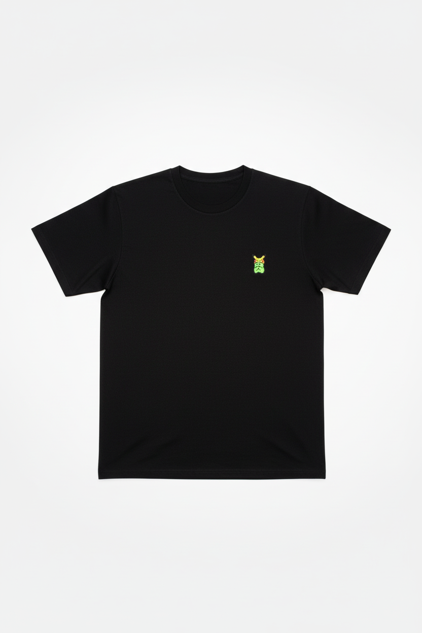 Camiseta negra abierta